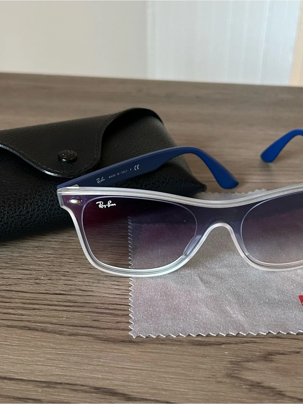 Ray-Ban Blaze Wayfarer